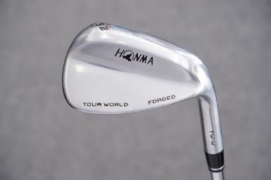 WEDGE HONMA TOUR WORLD FORGED SUPER PREMIUM WEDGE ก้าน DYNAMIC GOLD S200 องศา 52-09